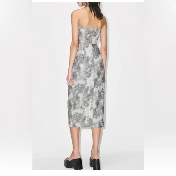 NWT ZARA “ the fitted Cargo dress in print Size Small - Picture 4 of 11